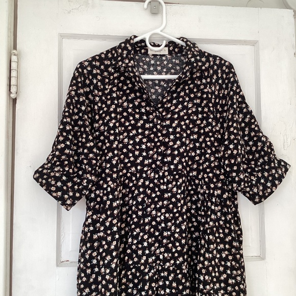 Natural Life Black and white floral midi dress large - Picture 2 of 3